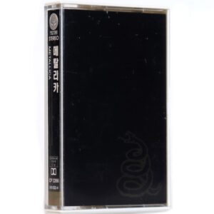 IMG_0324 Metallica - The Black Album Korean Cassette Album Korea