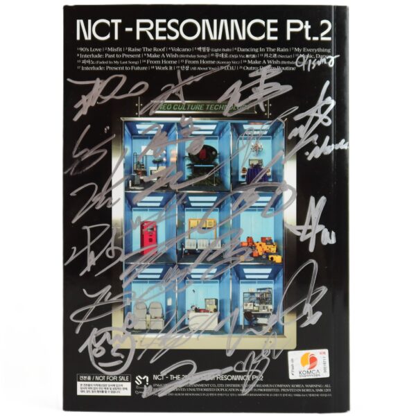 IMG_0599 NCT - Resonance Pt. 2 2nd Album All Member Signed Promo CD 2023