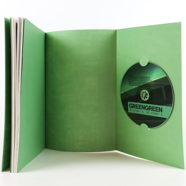 IMG_0868 Cortis - Greengreen 2nd Mini Album Signed Promo CD 2026