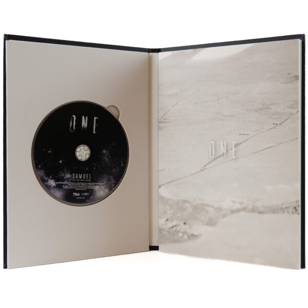 IMG_1164 Samuel - One 2nd Mini Album Signed Promo CD 2018 1Punch