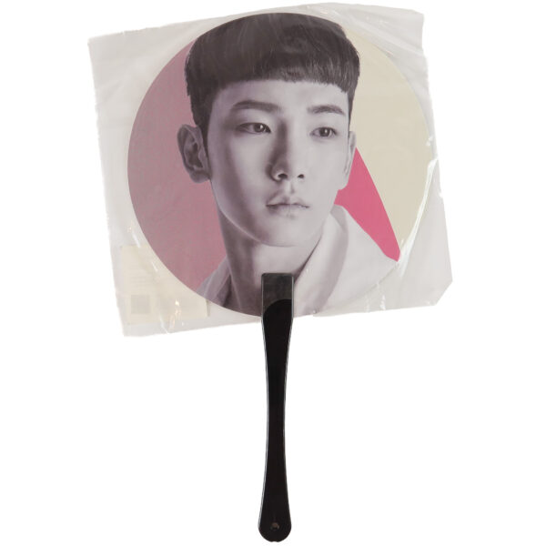 Shinee World V Key Fan Picket Shinee