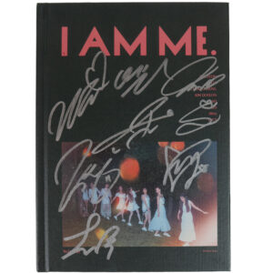 Weki Meki - I Am Me 5th Mini Album Signed Promo CD 2021