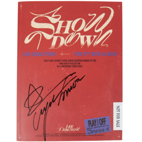 Lee Chae Yeon - Showdown [Off Ver.] 3rd Mini Album Signed CD IZ*ONE Chaeyeon