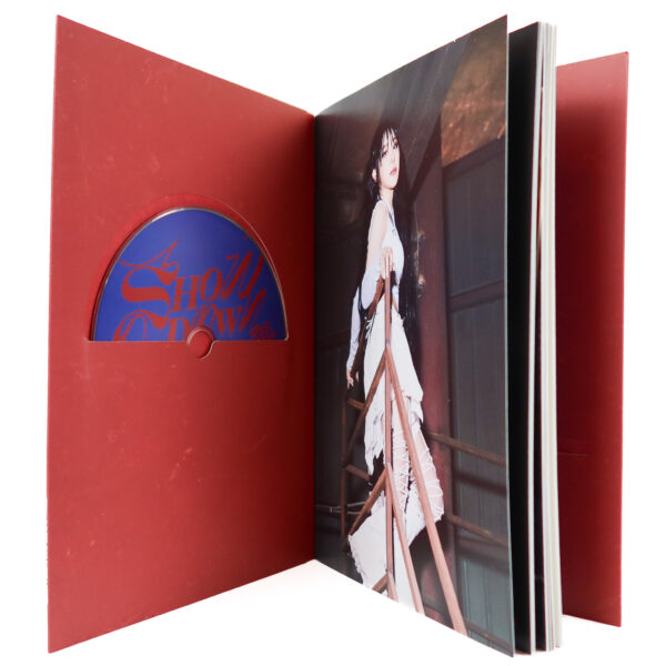 Lee Chae Yeon - Showdown [Off Ver.] 3rd Mini Album Signed CD IZ*ONE Chaeyeon