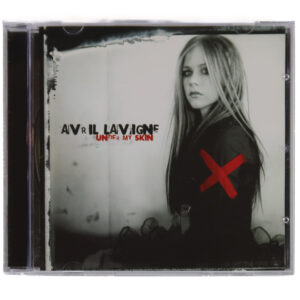 IMG_9248 Avril Lavigne - Under My Skin Album Korean CD + Mini Poster Korea