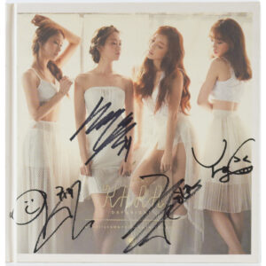 Kara - Day & Night 6th Mini Album Signed Autographed CD Promo 2014