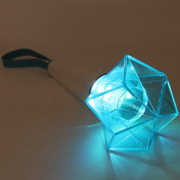 IMG_3006 Shinee Official Fanlight Light Stick Lightstick