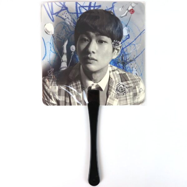 Shinee Onew Hand Fan Lotte SM Pop Up Store Dream Girl Picket 2013
