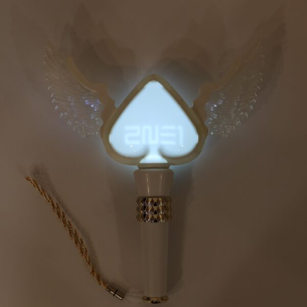 2NE1 Spade Wing Light Stick White Lightstick