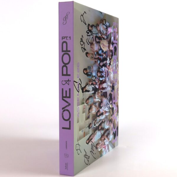 TripleS - Assemble26 LOVE&POP Pt. 1 [Blooming Flower Ver.] Album Signed Promo CD