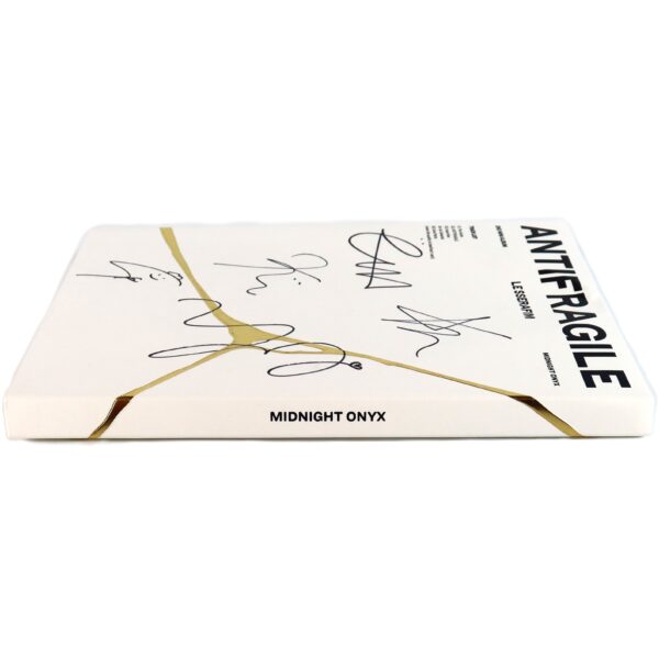 Le Sserafim - Antifragile 2nd Mini Album Signed Promo CD 2022 [read]