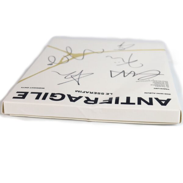 Le Sserafim - Antifragile 2nd Mini Album Signed Promo CD 2022 [read]