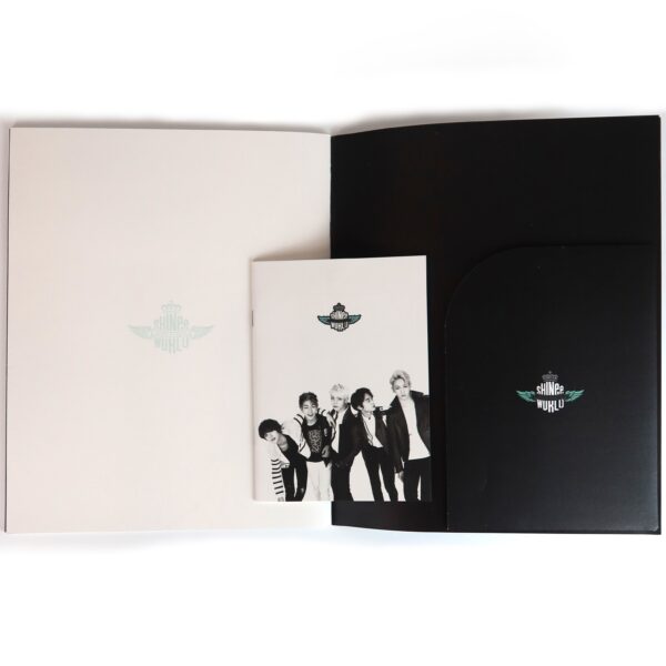 IMG_4278 Shinee World III Brochure Kit Photobook