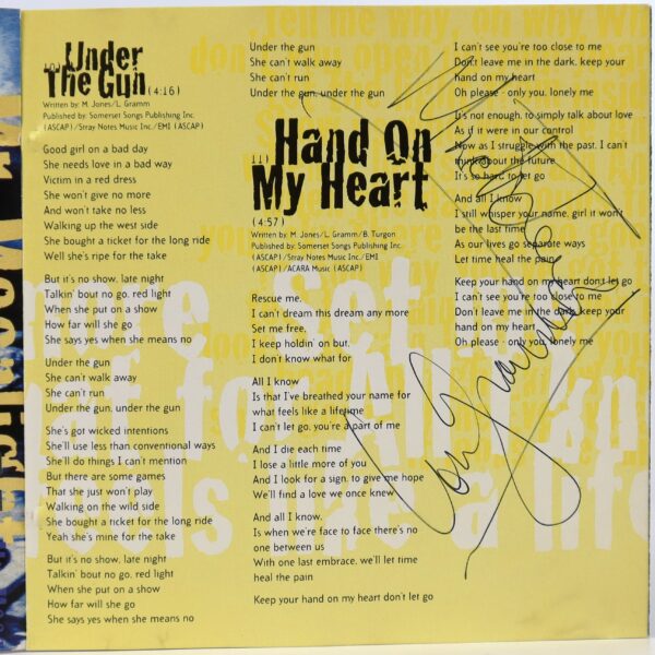 IMG_5756 Foreigner - Mr. Moonlight Mick Jones & Lou Gramm Signed CD Korea