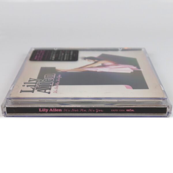 IMG_5876 Lily Allen – It's Not Me, It's You Album Korean CD Korea