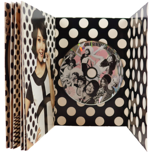 IMG_6348 Girls' Generation - Hoot Mini 3rd Mini Album CD Hyoyeon Photocard 2010